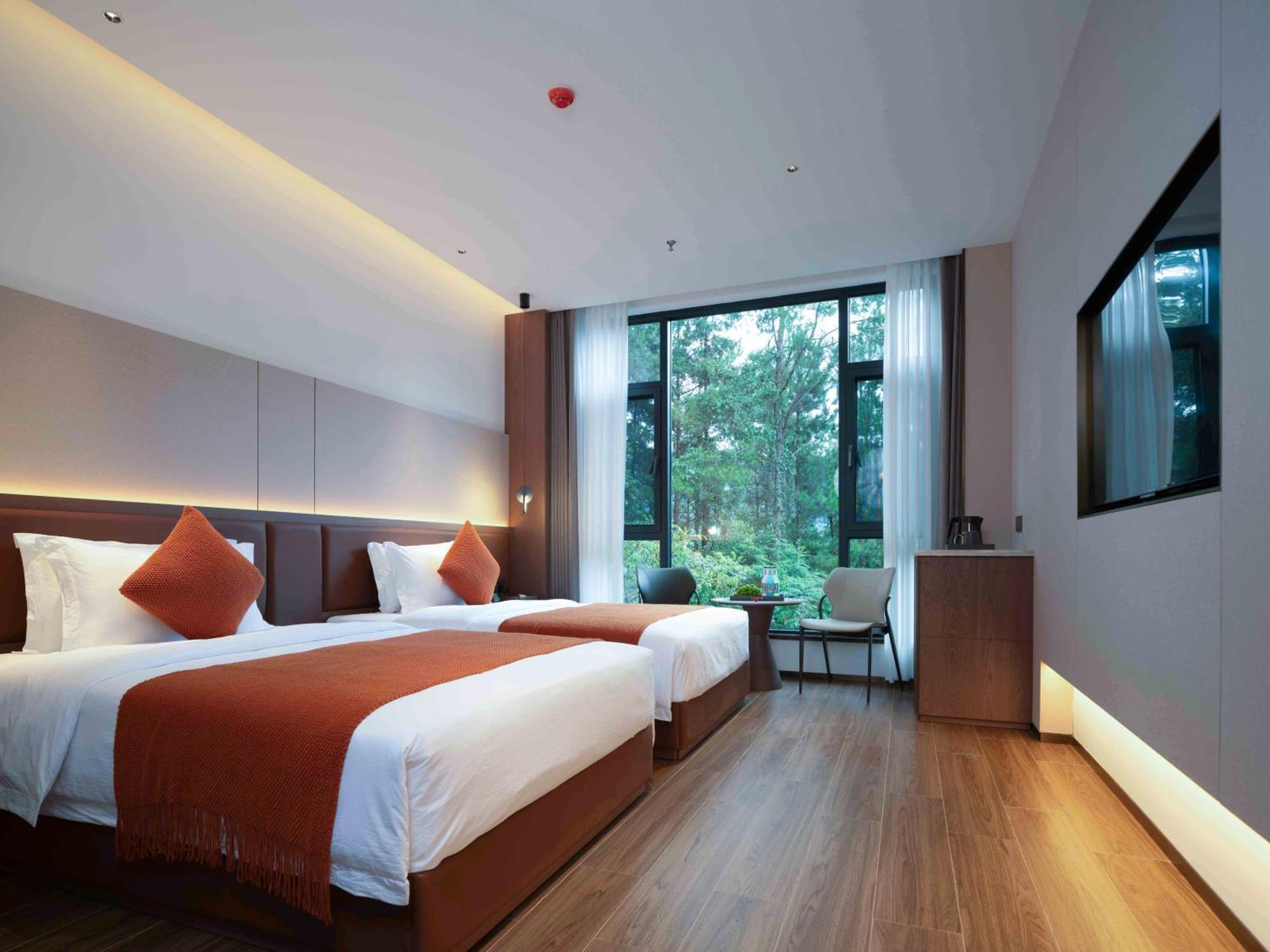 Zhangjiajie Utopia Hotel--Free One Way Pick Up Service Over 2 Nights ภายนอก รูปภาพ