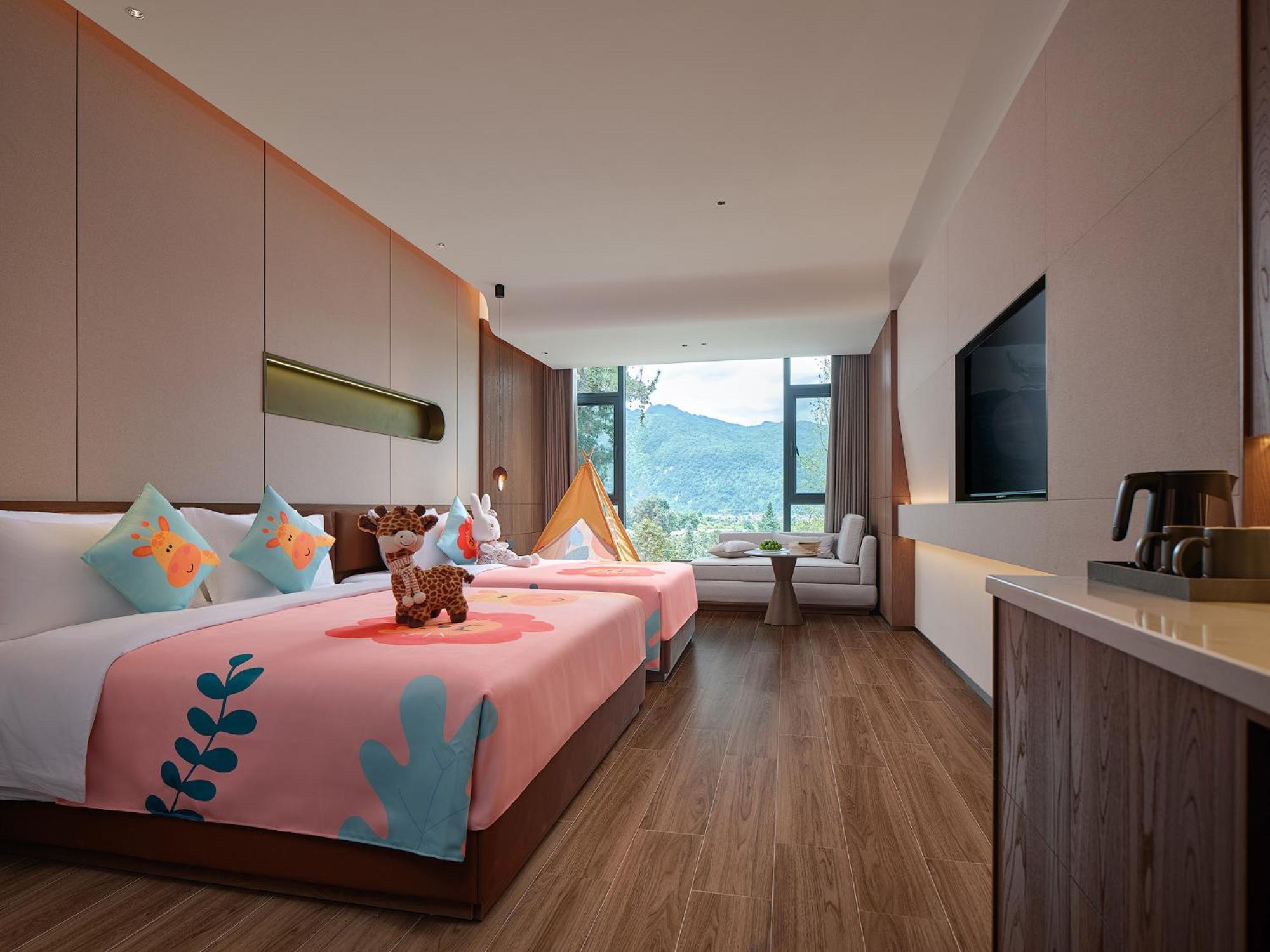 Zhangjiajie Utopia Hotel--Free One Way Pick Up Service Over 2 Nights ภายนอก รูปภาพ