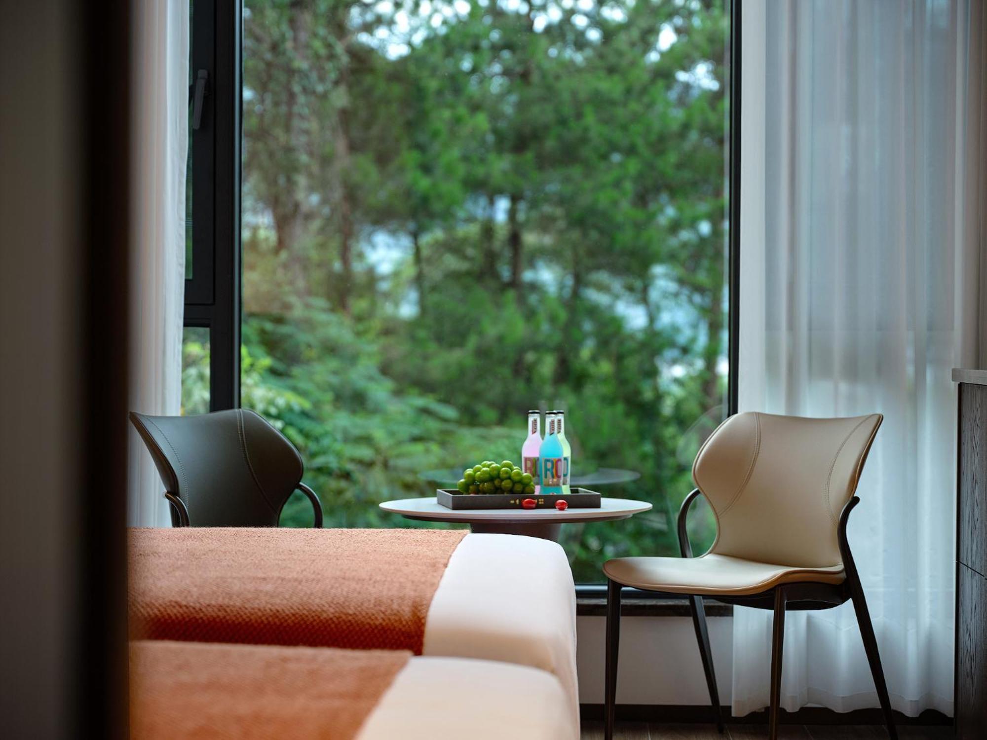 Zhangjiajie Utopia Hotel--Free One Way Pick Up Service Over 2 Nights ภายนอก รูปภาพ