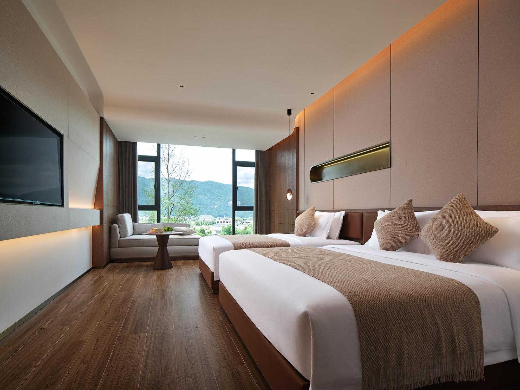 Zhangjiajie Utopia Hotel--Free One Way Pick Up Service Over 2 Nights ภายนอก รูปภาพ